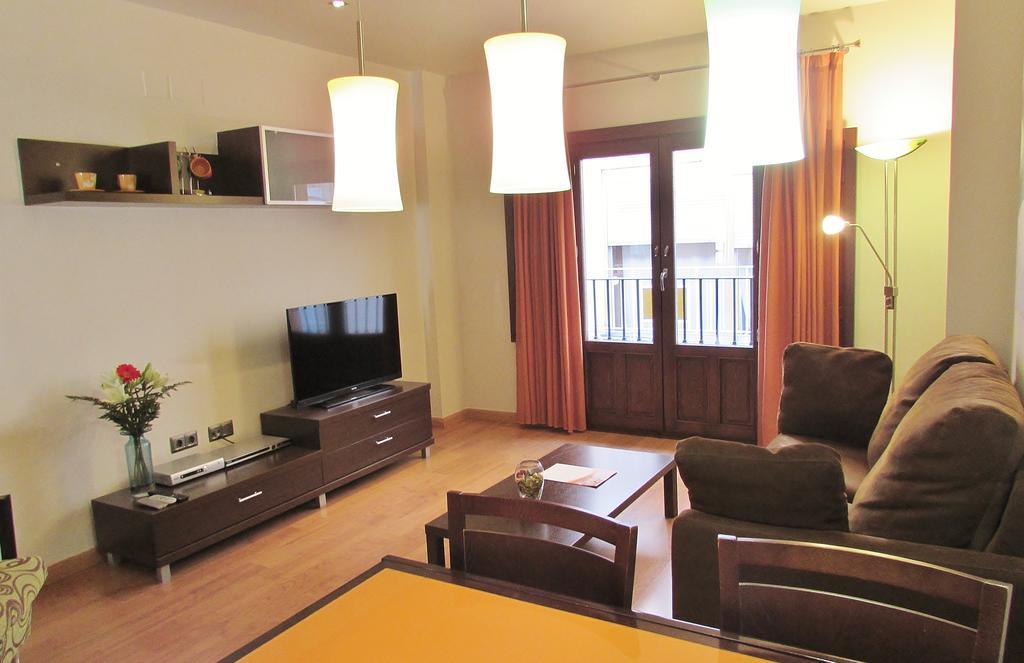 Apartamentos Turisticos Las Nieves Гранада Екстериор снимка