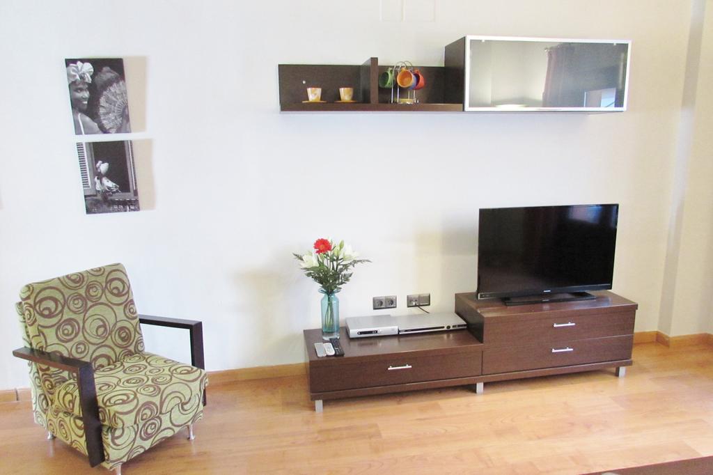 Apartamentos Turisticos Las Nieves Гранада Екстериор снимка