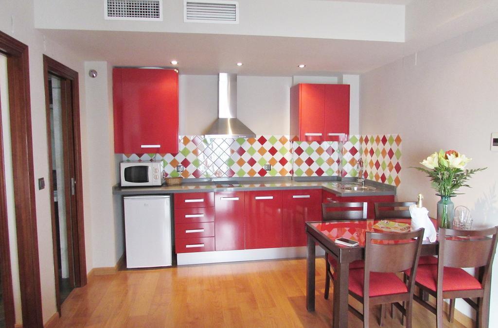 Apartamentos Turisticos Las Nieves Гранада Екстериор снимка