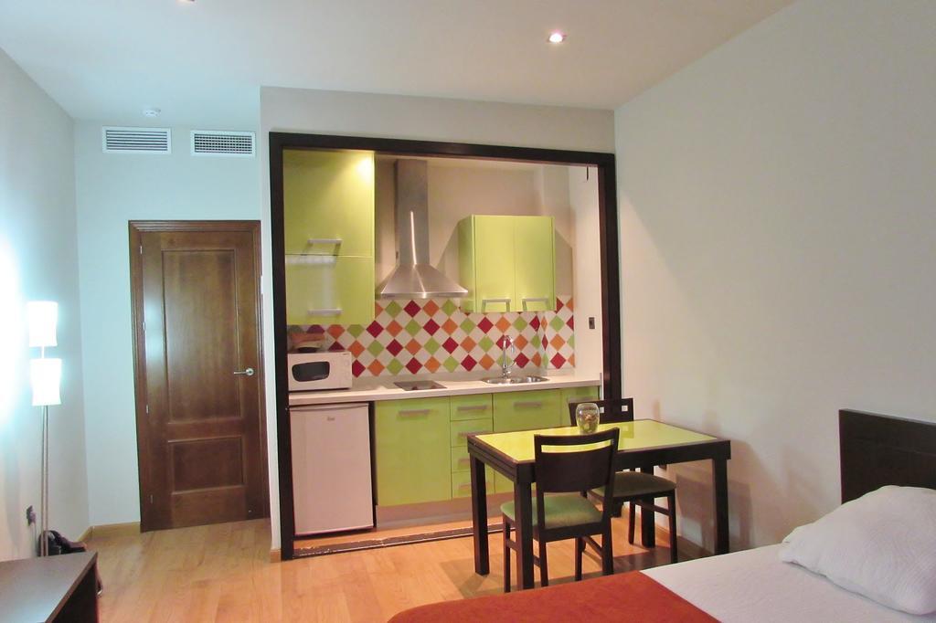 Apartamentos Turisticos Las Nieves Гранада Екстериор снимка